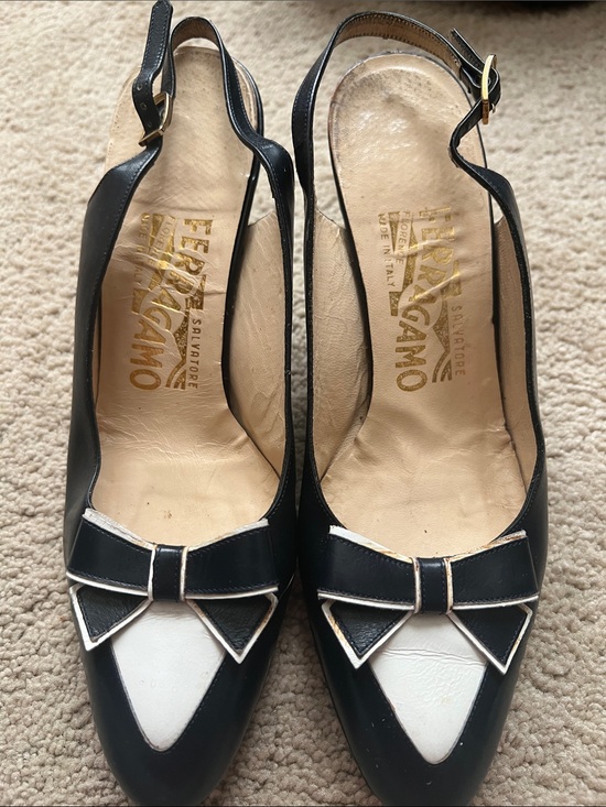 Salvatore Ferragamo Shoes - Salvatore Ferragamo Black and White Bow Slingback Heels